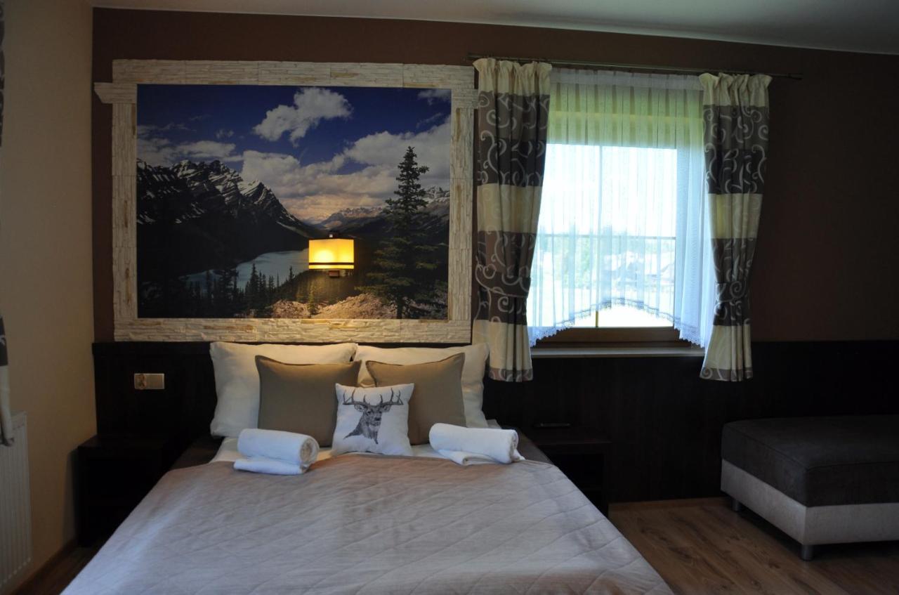 Ow. Orla Perc Bed & Breakfast Мурзасичле Екстериор снимка